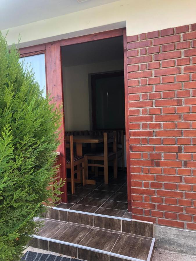 Apartmani Morava 54 Kocino Selo Eksteriør billede